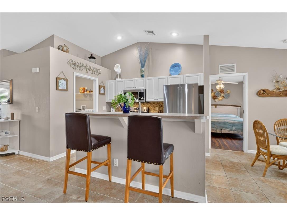 2707 NE 5th Avenue Cape Coral FL 33909 2026013195 image11