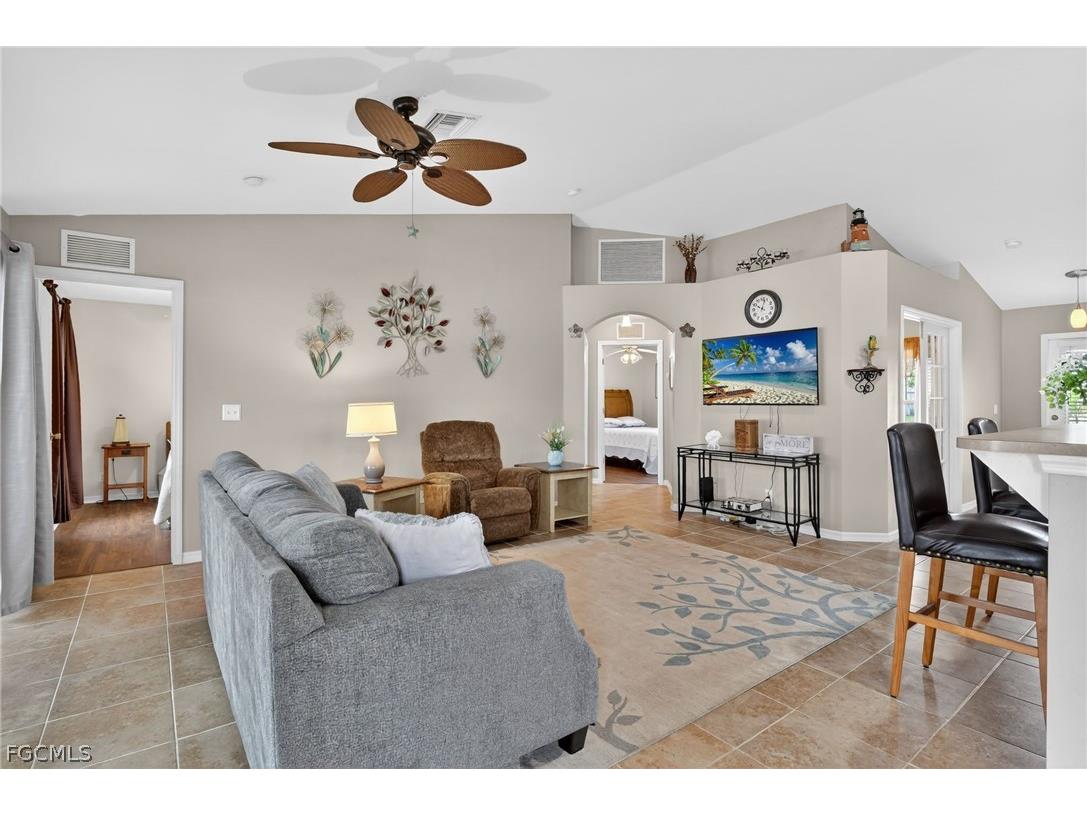 2707 NE 5th Avenue Cape Coral FL 33909 2026013195 image19