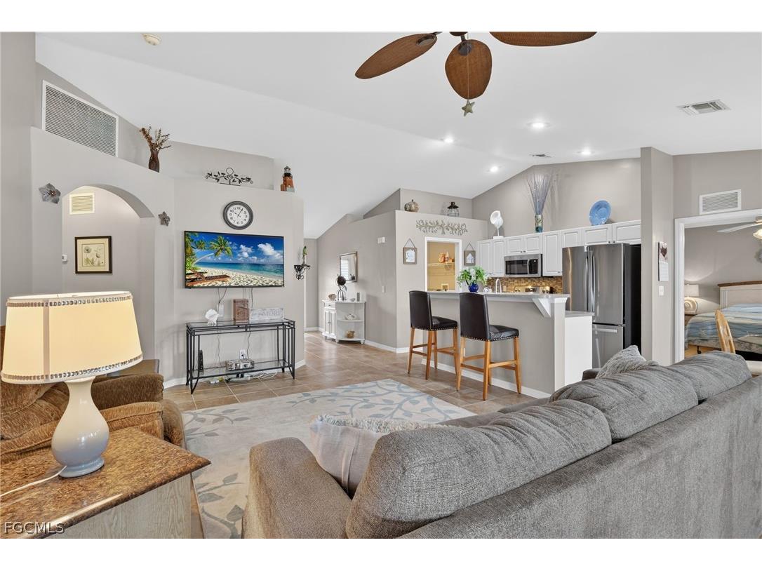 2707 NE 5th Avenue Cape Coral FL 33909 2026013195 image22