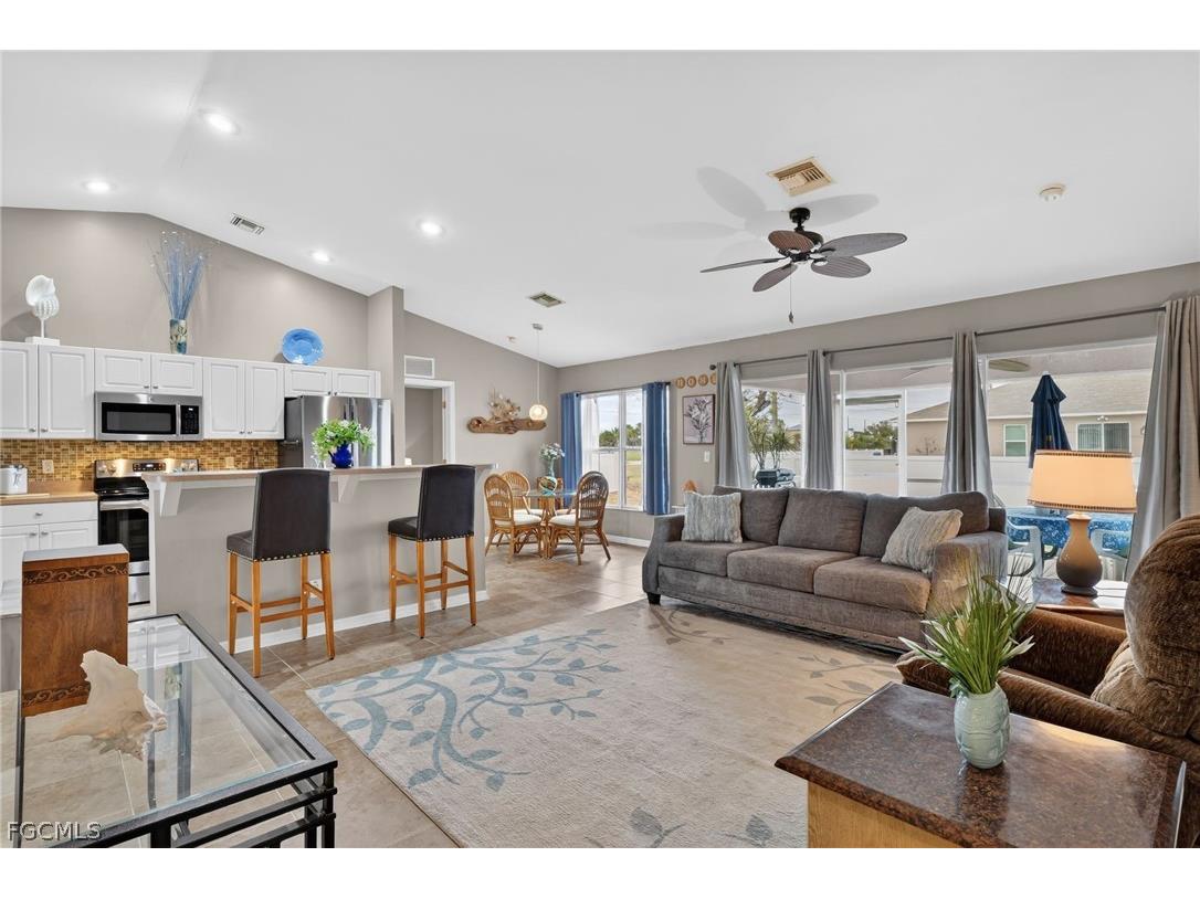 2707 NE 5th Avenue Cape Coral FL 33909 2026013195 image24