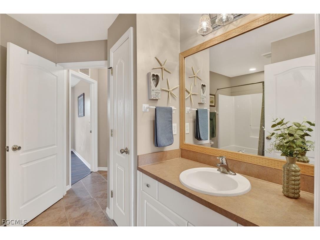 2707 NE 5th Avenue Cape Coral FL 33909 2026013195 image37