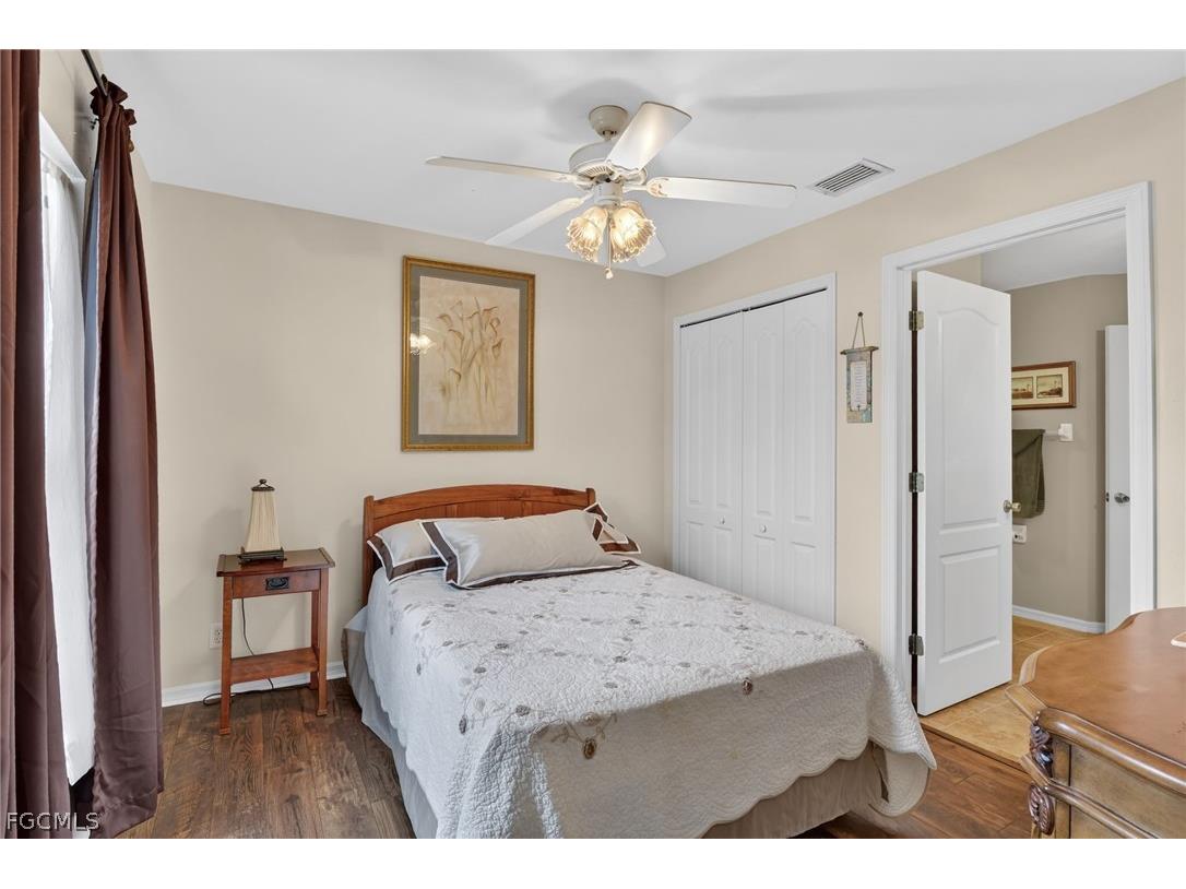 2707 NE 5th Avenue Cape Coral FL 33909 2026013195 image40