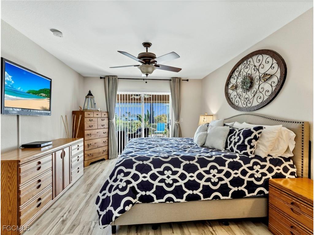 2707 NE 5th Place Cape Coral FL 33909 2025010386 image21