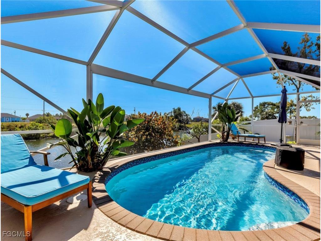 2707 NE 5th Place Cape Coral FL 33909 2025010386 image36