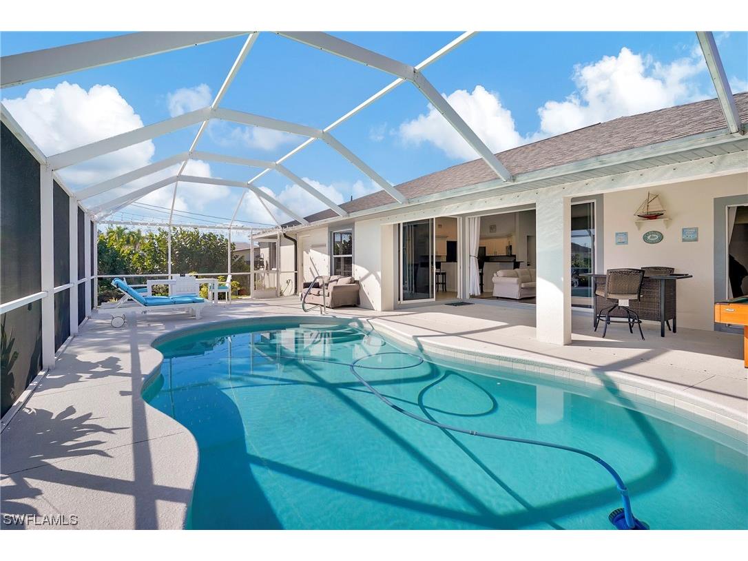 2707 SW 2nd Avenue Cape Coral FL 33914 224010256 image1