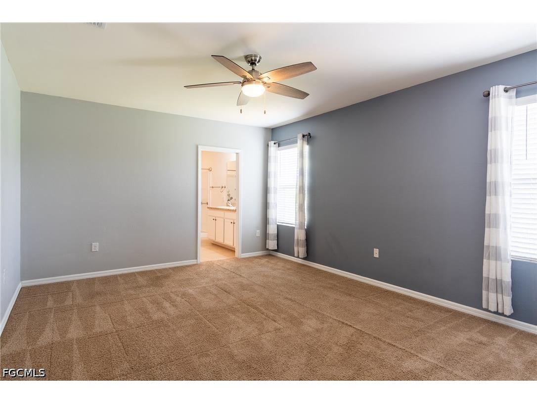 2707 Tarragona Court Cape Coral FL 33909 2026020348 image18
