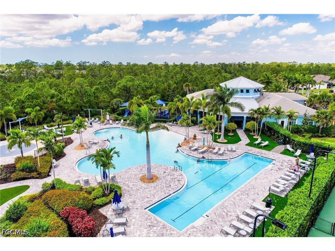 2707 Tarragona Court Cape Coral FL 33909 2026020348 image33