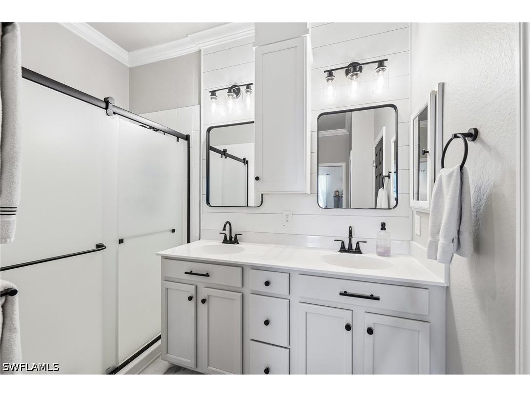 2708 Blossom Way Naples FL 34120 226018318 image20
