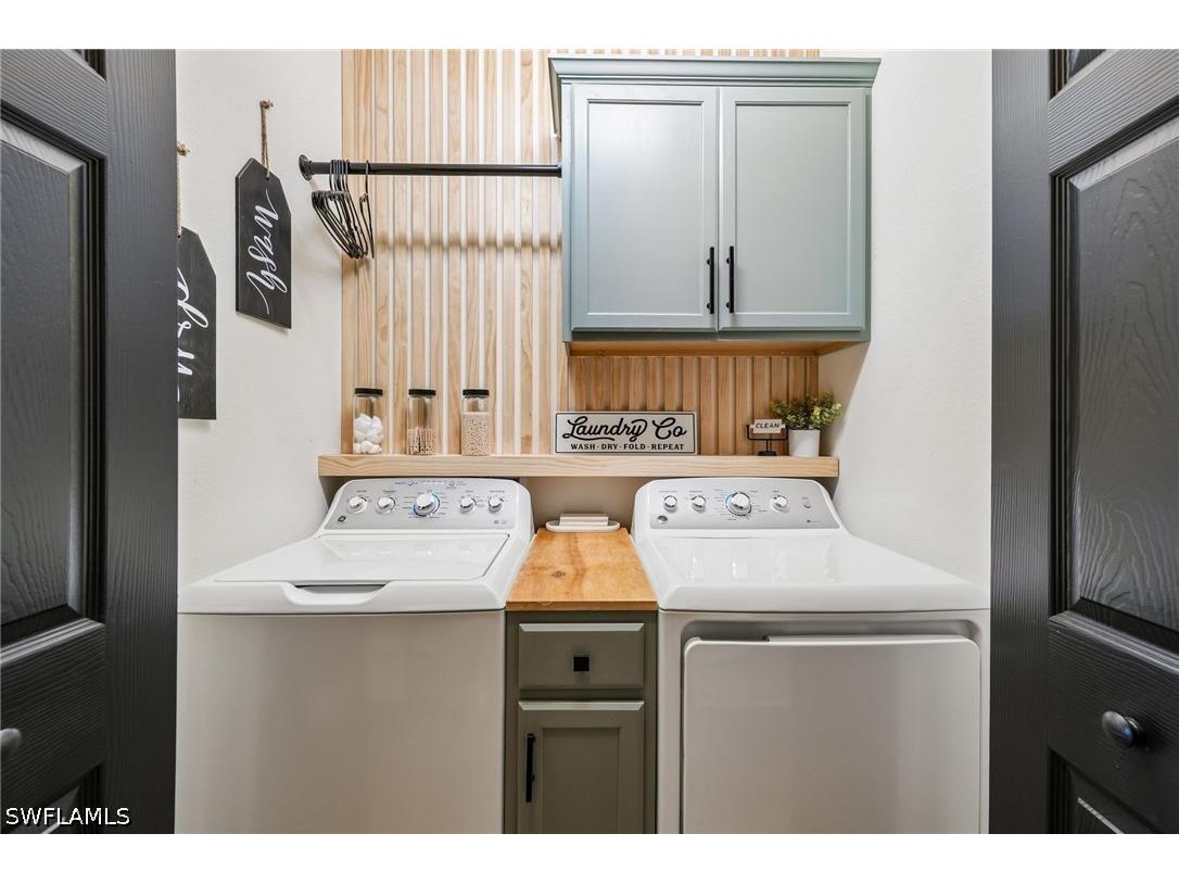 2708 Blossom Way Naples FL 34120 226018318 image23