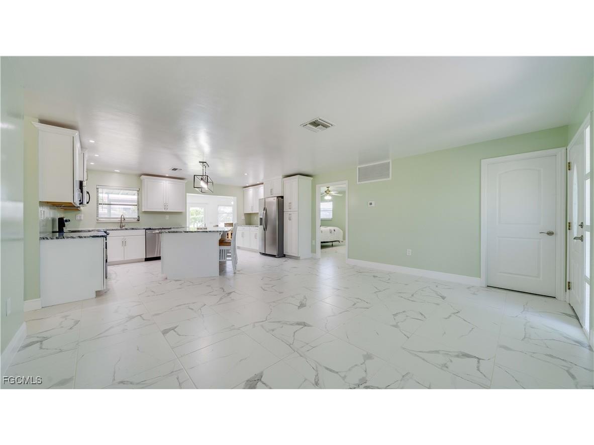 2708 Mangrove Street Saint James City FL 33956 2025003952 image2