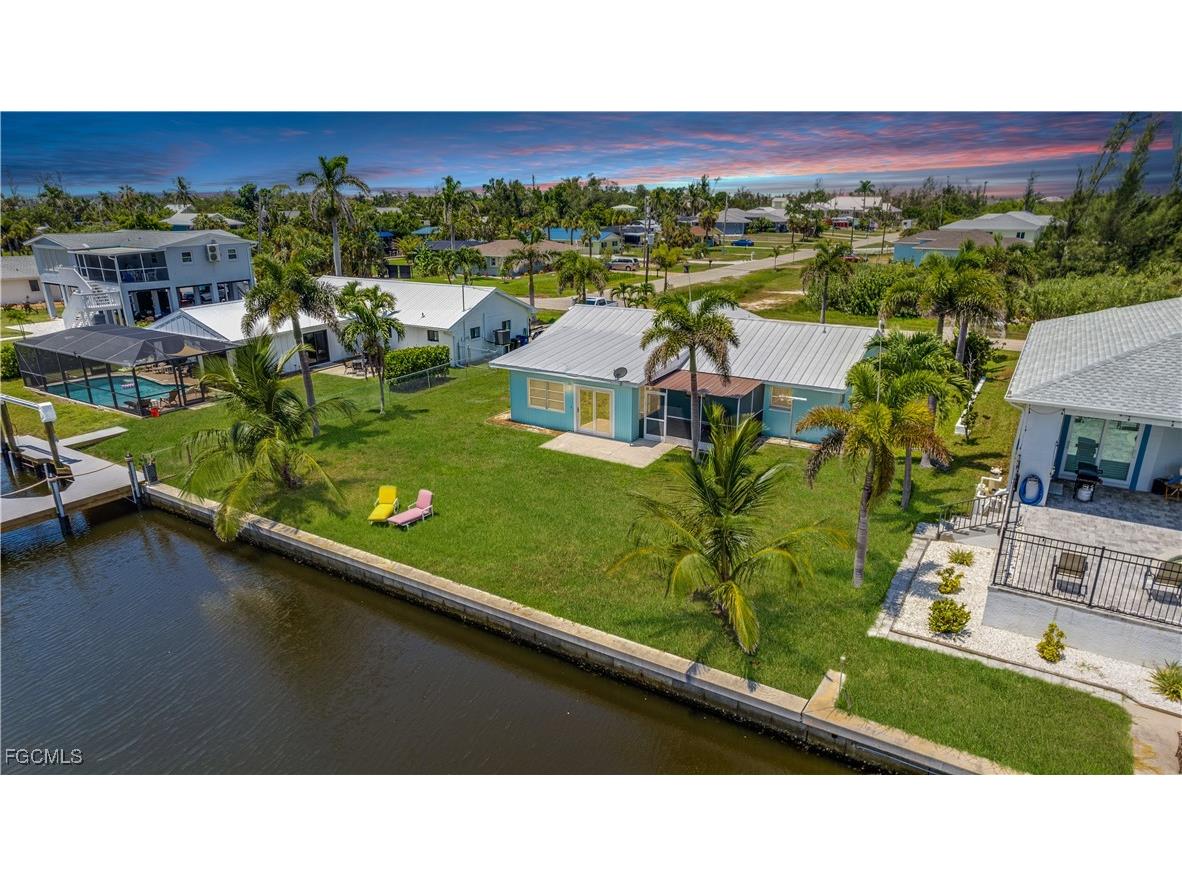 2708 Mangrove Street Saint James City FL 33956 2025003952 image5