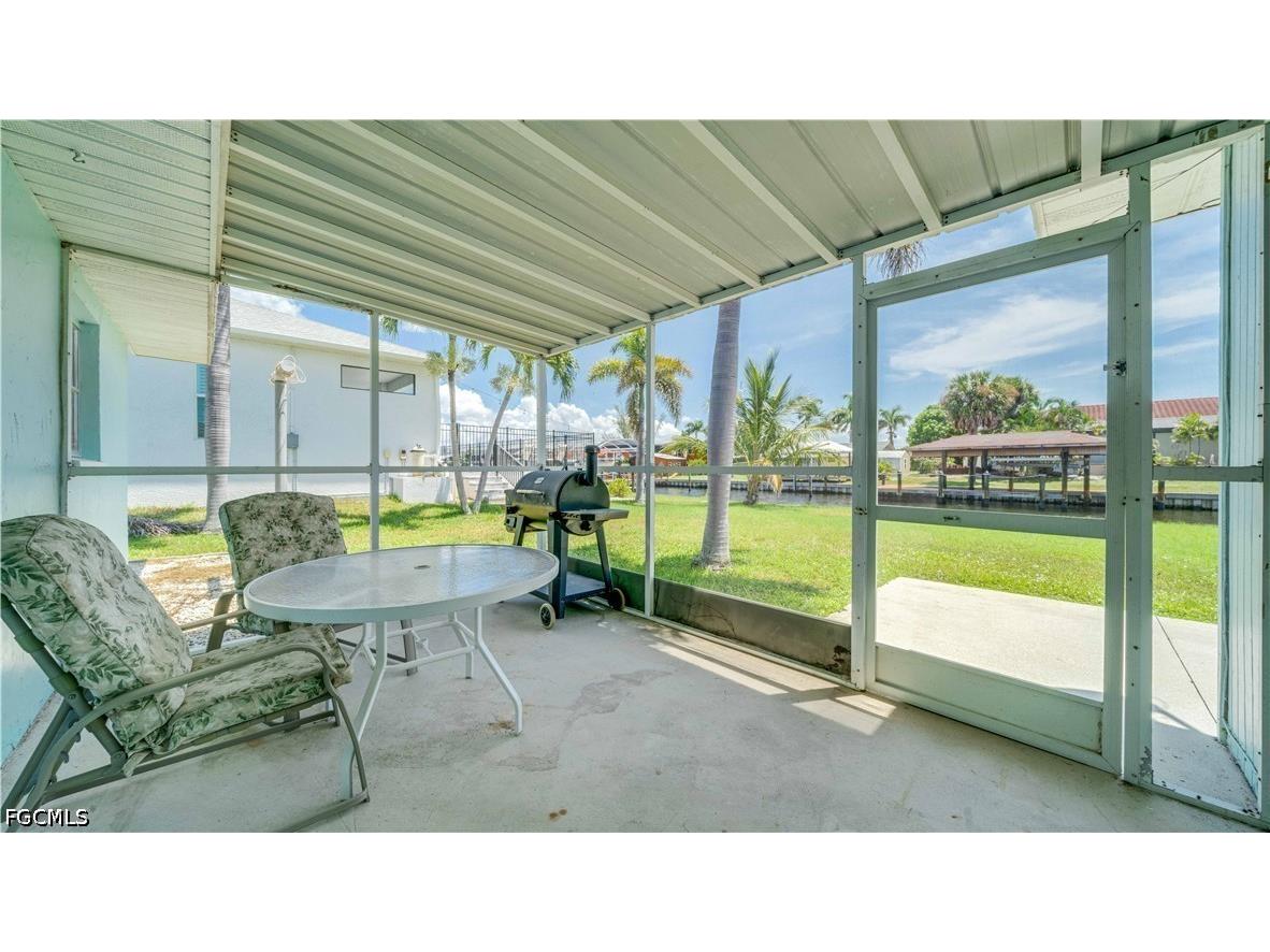 2708 Mangrove Street Saint James City FL 33956 2026019466 image12
