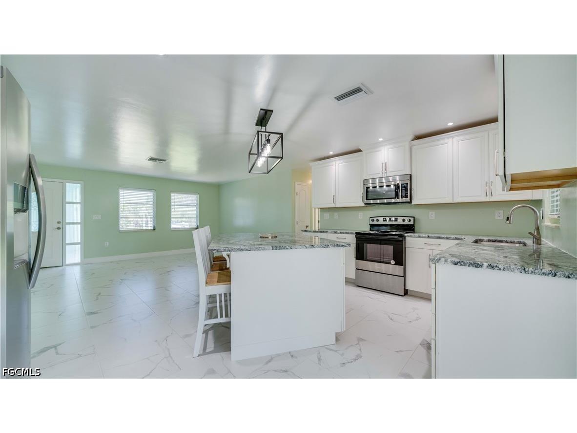 2708 Mangrove Street Saint James City FL 33956 2026019466 image15