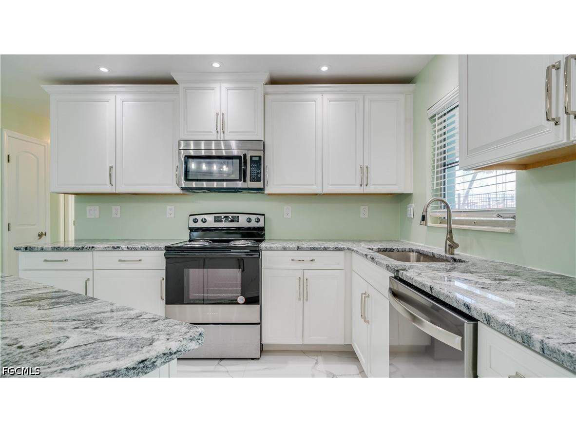 2708 Mangrove Street Saint James City FL 33956 2026019466 image17