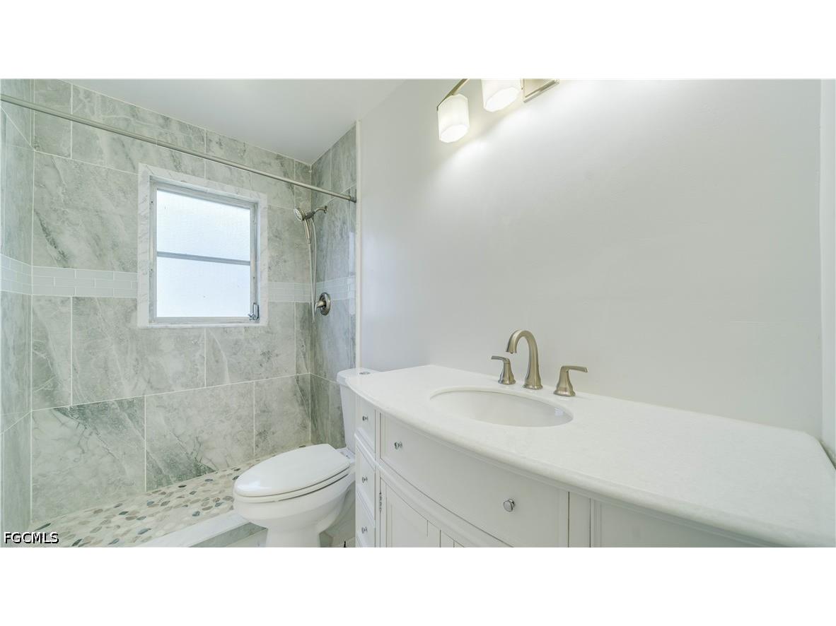 2708 Mangrove Street Saint James City FL 33956 2026019466 image27
