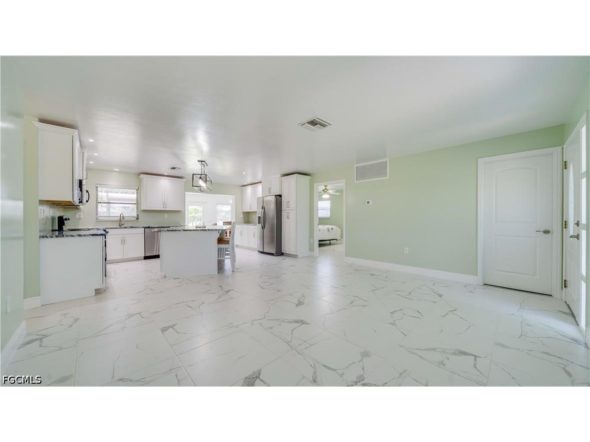 2708 Mangrove Street Saint James City FL 33956 2026019466 image5