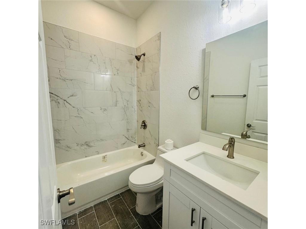 2708 SW 4th Terrace Cape Coral FL 33991 225066542 image5