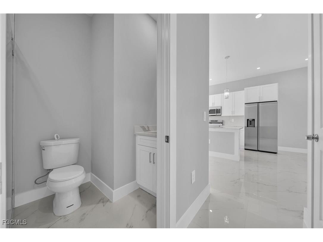 2709 50th Street W Lehigh Acres FL 33971 2025011091 image17