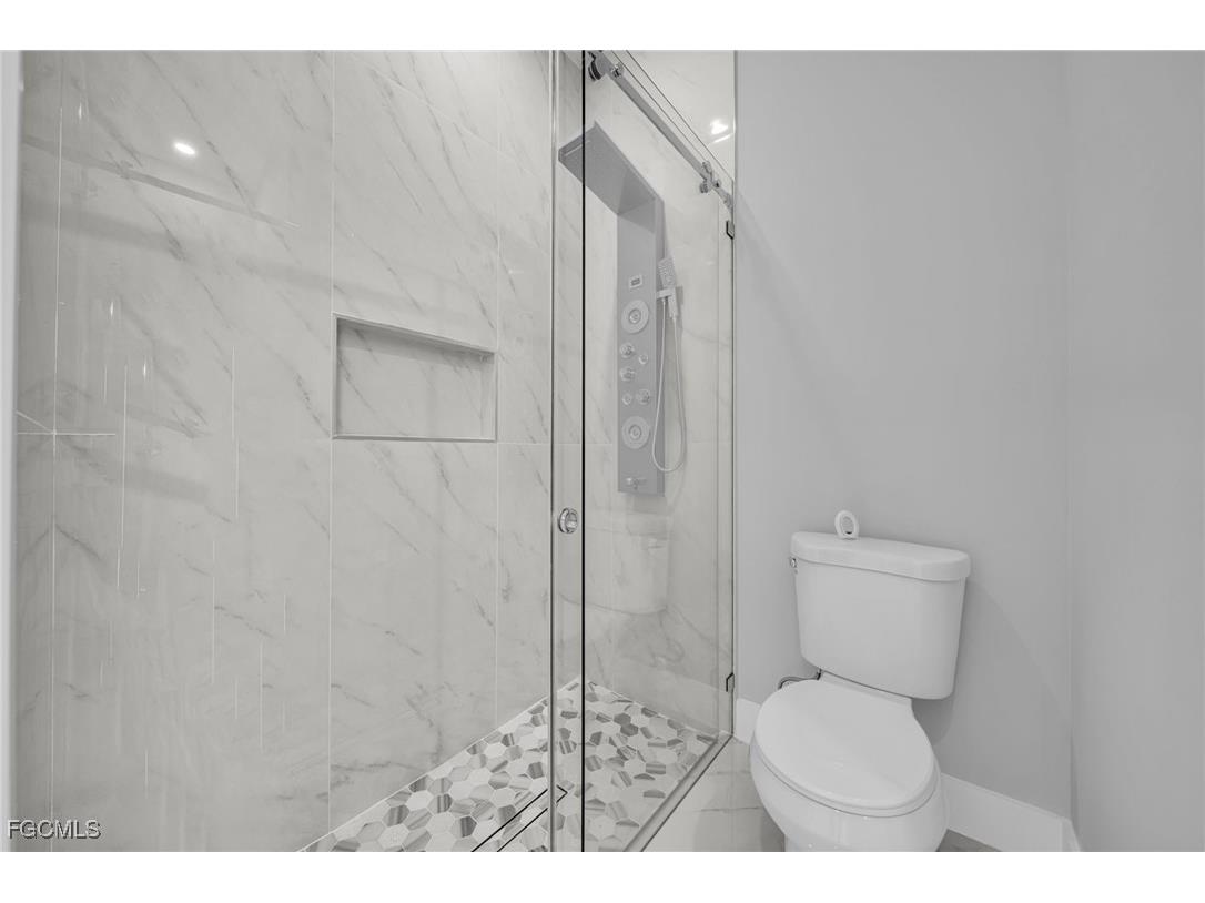 2709 50th Street W Lehigh Acres FL 33971 2025011091 image19