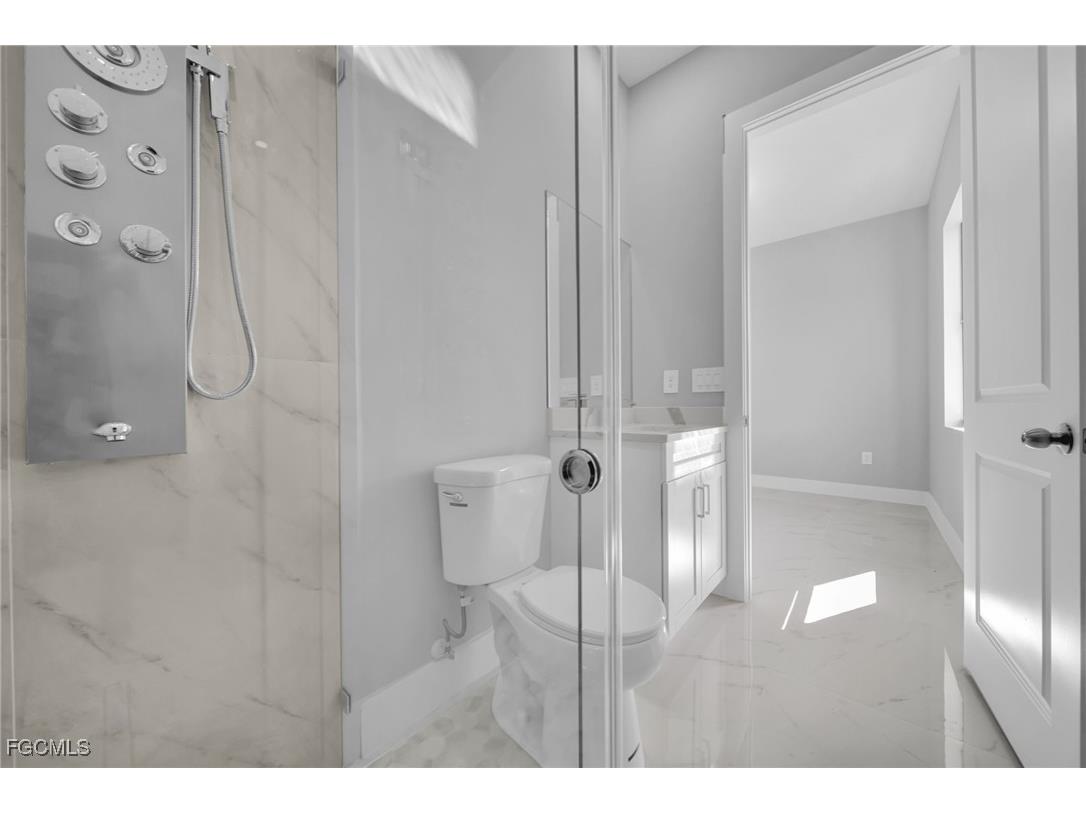 2709 50th Street W Lehigh Acres FL 33971 2025011091 image24