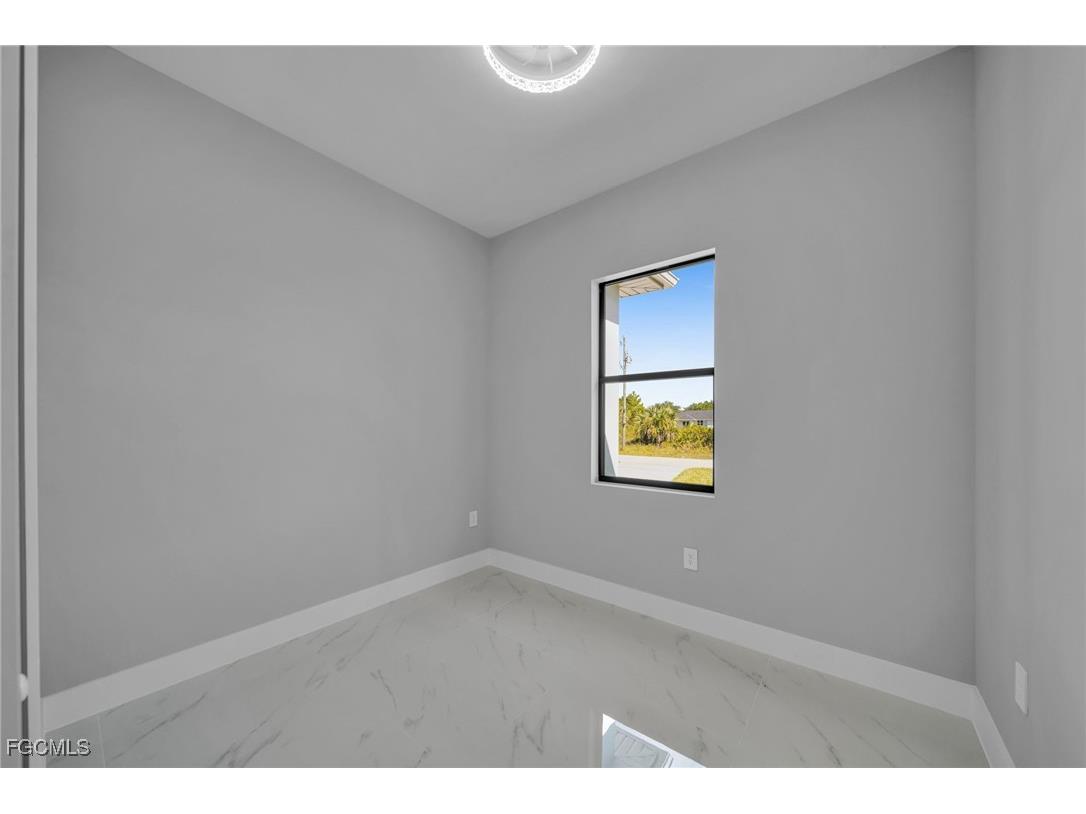 2709 50th Street W Lehigh Acres FL 33971 2025011091 image27