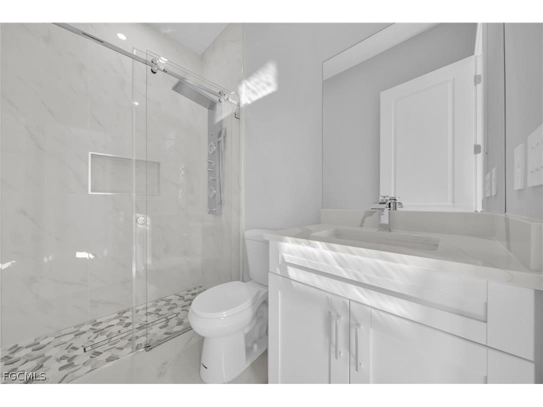 2709 50th Street W Lehigh Acres FL 33971 2026006585 image16