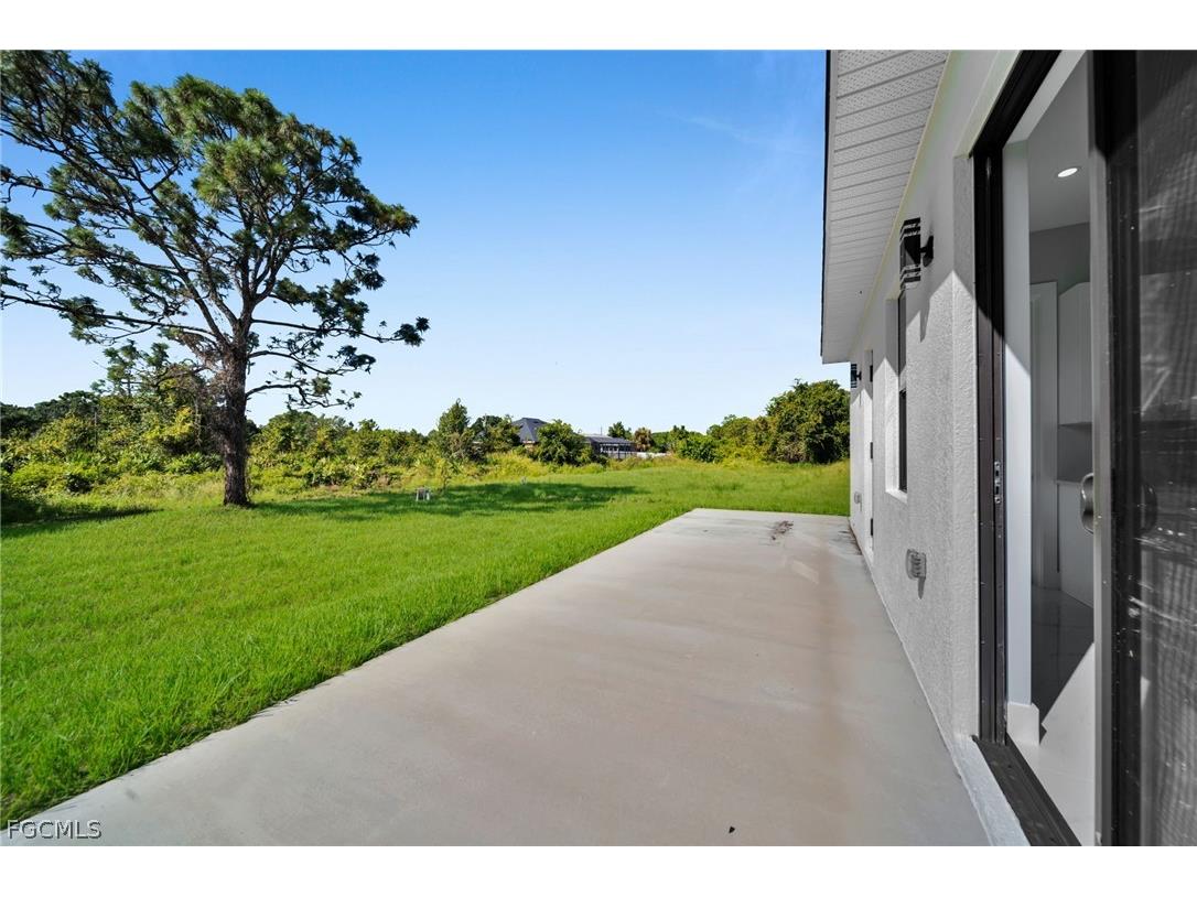 2709 50th Street W Lehigh Acres FL 33971 2026006585 image25
