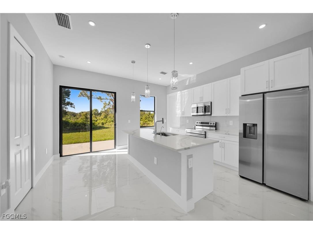 2709 50th Street W Lehigh Acres FL 33971 2026006585 image8