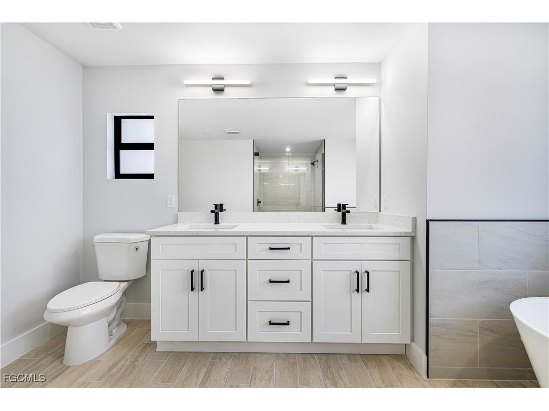 2709 58th Street W Lehigh Acres FL 33971 2026001725 image18