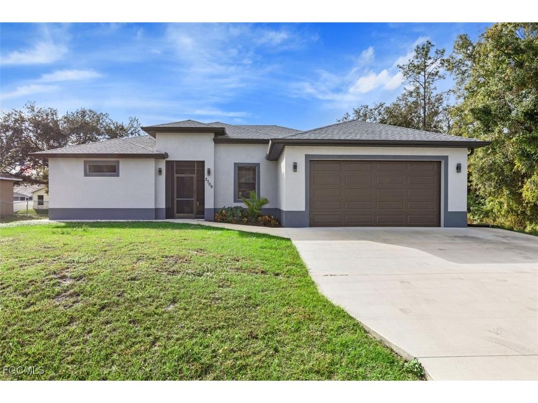 2709 6th Street W Lehigh Acres FL 33971 2025023550 image1