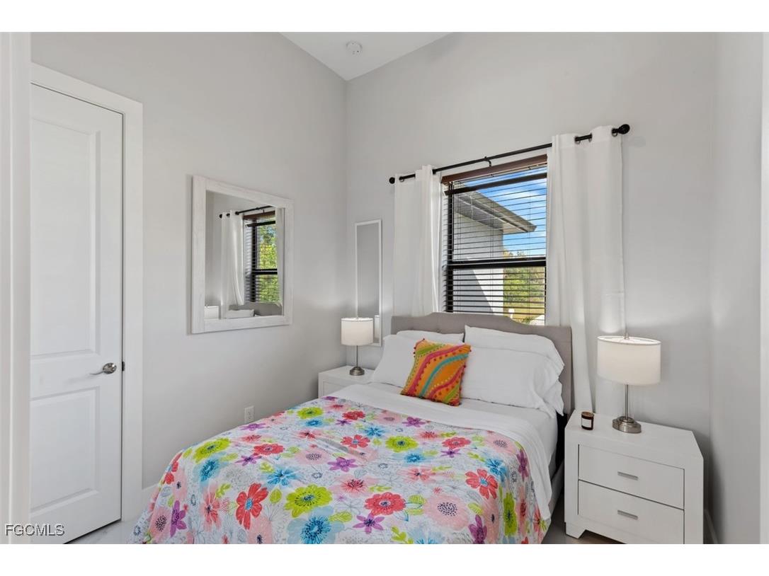 2709 6th Street W Lehigh Acres FL 33971 2025023550 image11