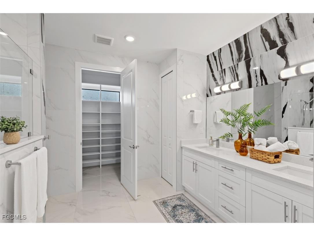 2709 6th Street W Lehigh Acres FL 33971 2025023550 image16