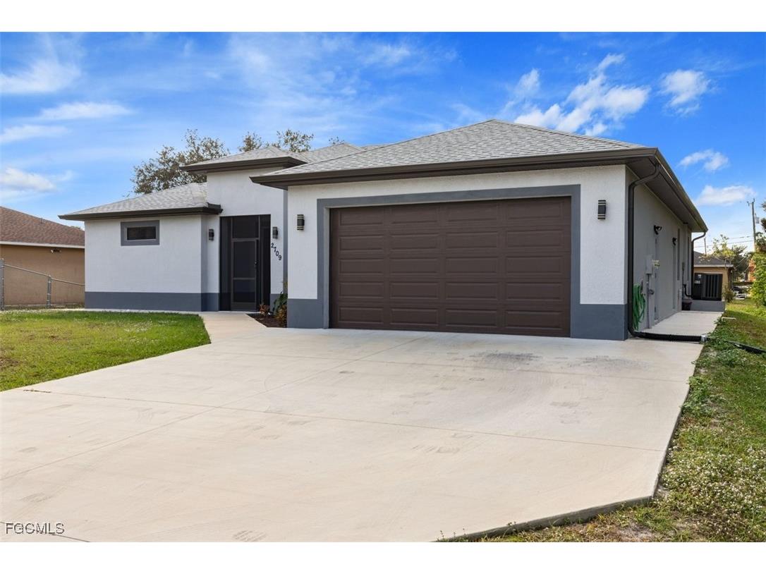 2709 6th Street W Lehigh Acres FL 33971 2025023550 image3