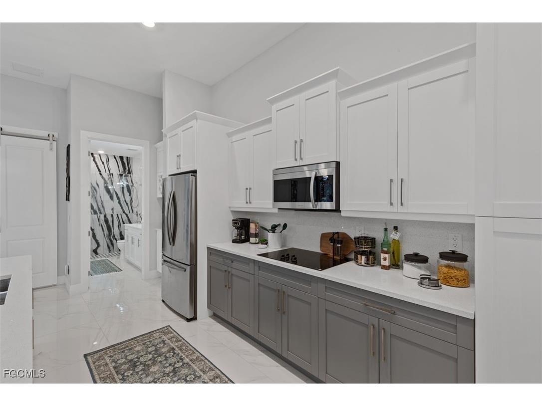 2709 6th Street W Lehigh Acres FL 33971 2025023550 image8