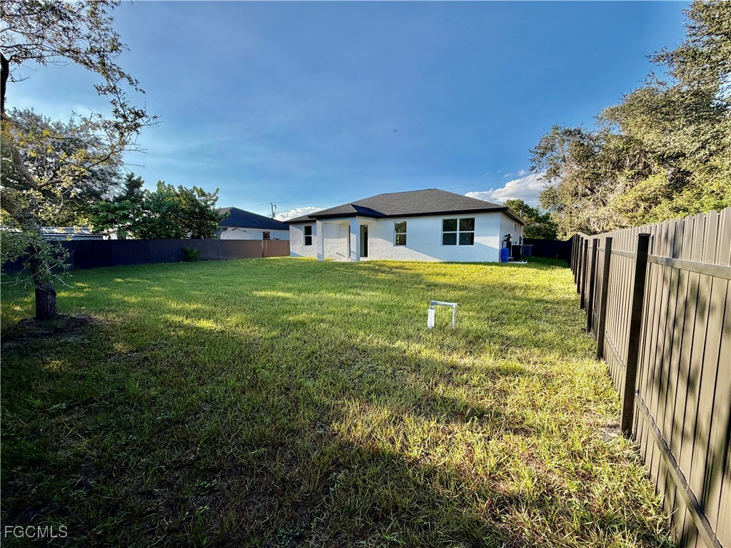 2709 Darlene Place Lehigh Acres FL 33971 2025002253 image2