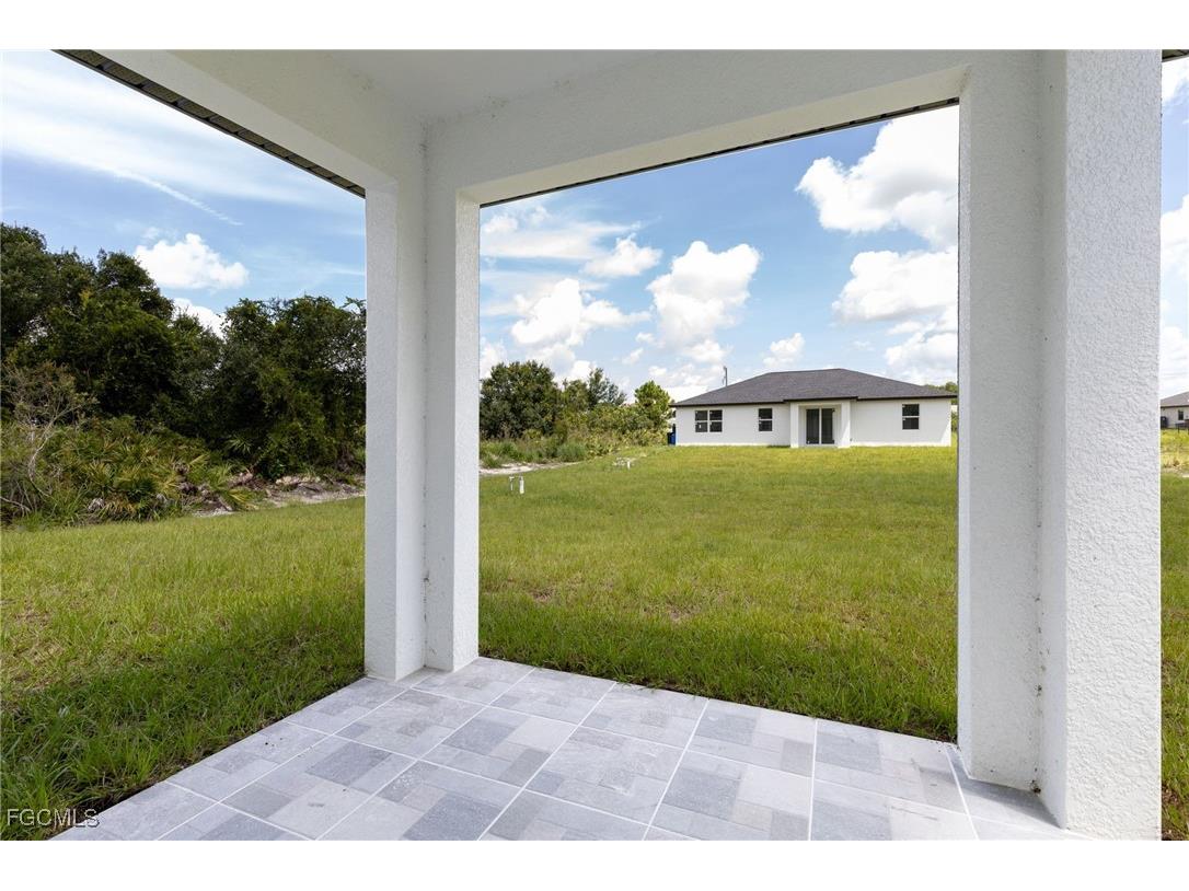 2709 Darlene Place Lehigh Acres FL 33971 2025002253 image25
