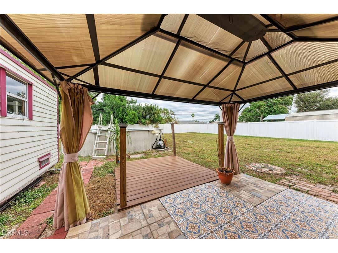 2709 SE 17th Avenue Cape Coral FL 33904 2026005784 image38