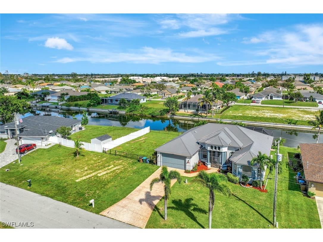 2709 SW 11th Avenue Cape Coral FL 33914 223075143 image1