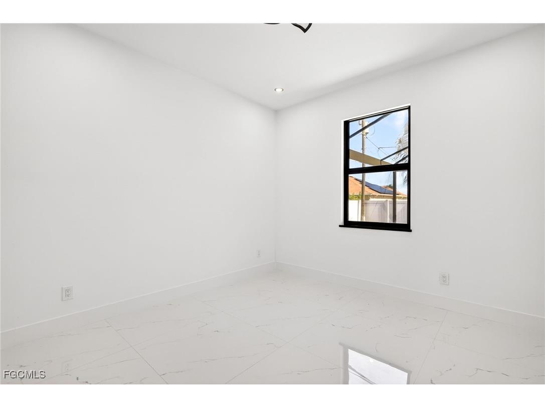 2709 SW 13th Avenue Cape Coral FL 33914 2026006138 image27