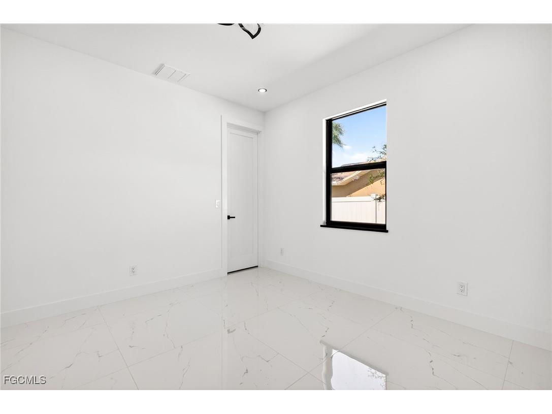 2709 SW 13th Avenue Cape Coral FL 33914 2026006138 image32