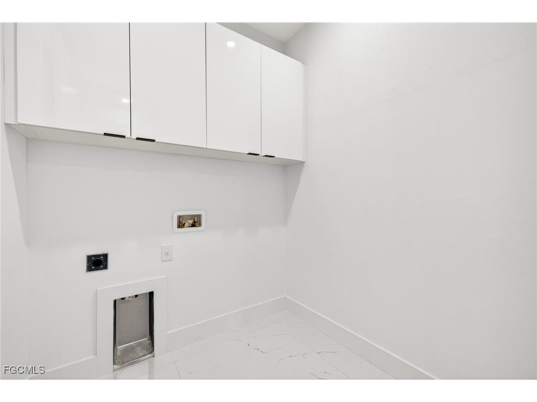 2709 SW 13th Avenue Cape Coral FL 33914 2026006138 image35