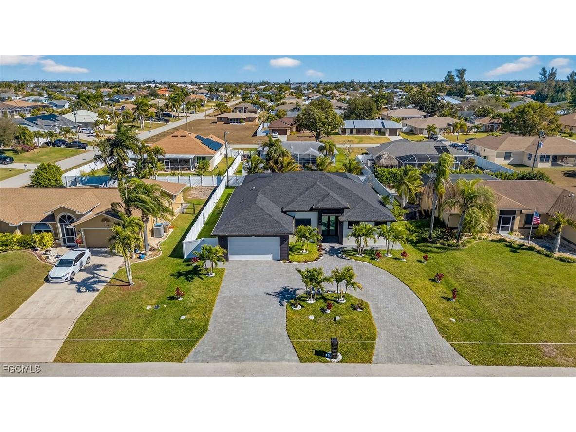 2709 SW 13th Avenue Cape Coral FL 33914 2026006138 image44