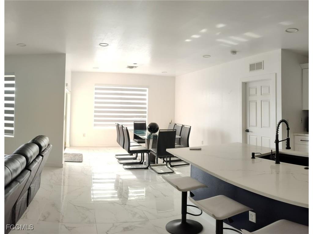 2709 SW 4th Place Cape Coral FL 33914 2026004950 image17