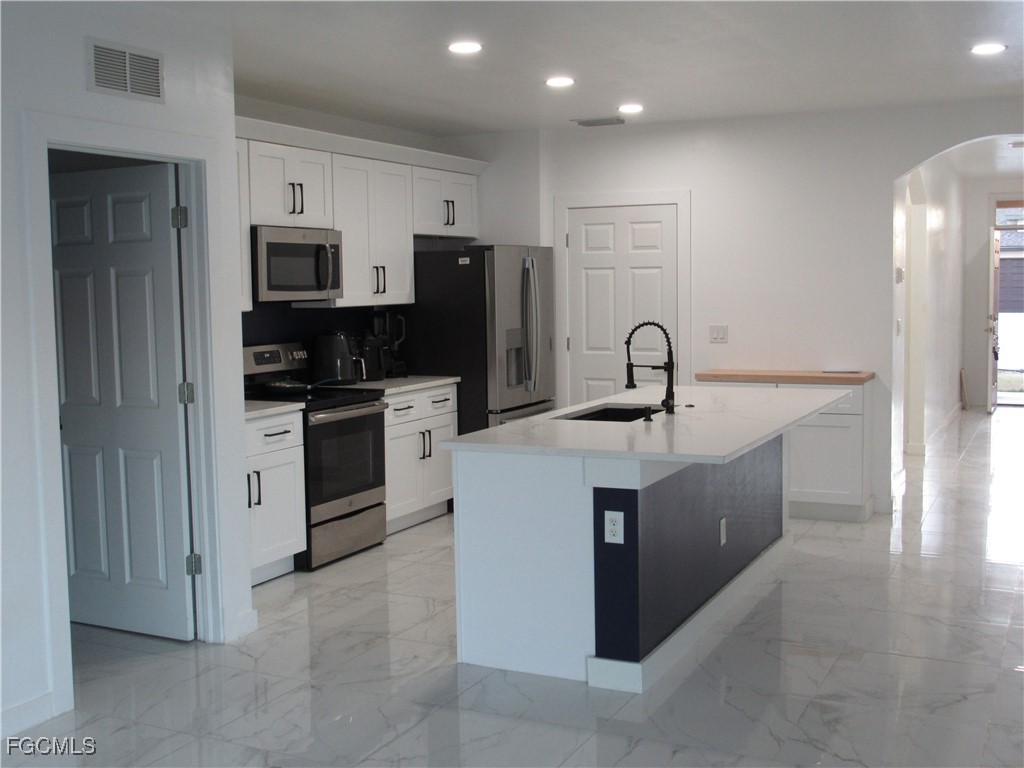 2709 SW 4th Place Cape Coral FL 33914 2026004950 image22