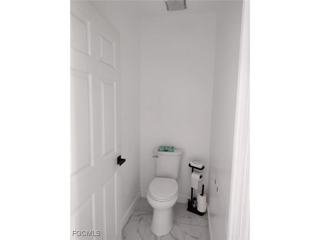 2709 SW 4th Place Cape Coral FL 33914 2026004950 image29