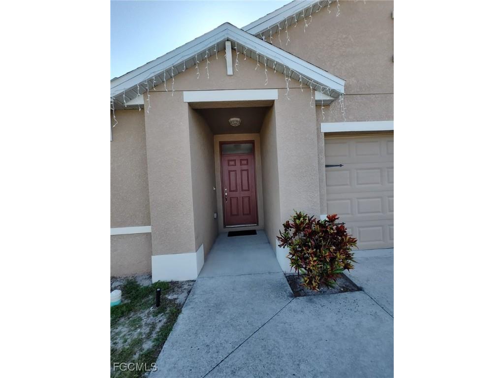 2709 SW 4th Place Cape Coral FL 33914 2026004950 image3