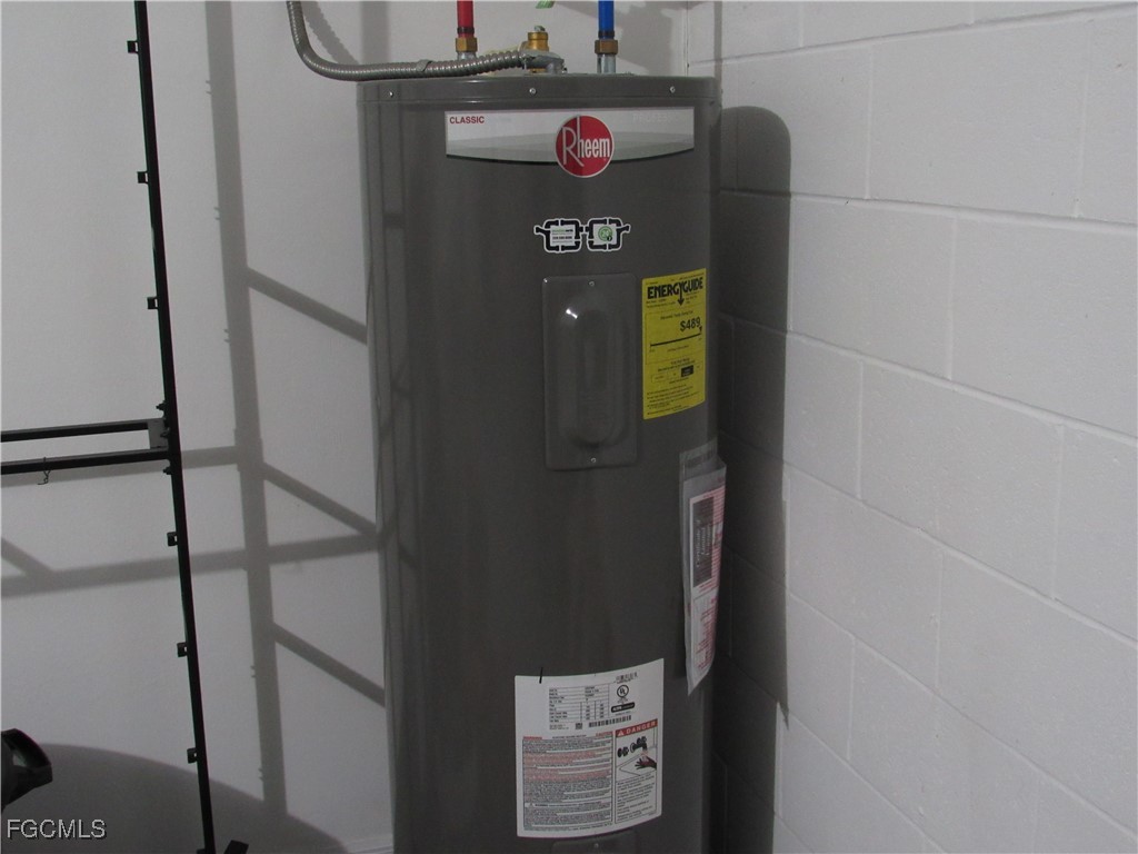 2709 SW 4th Place Cape Coral FL 33914 2026004950 image39