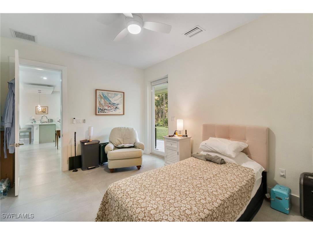 271 12th Avenue NE Naples FL 34120 225069028 image19