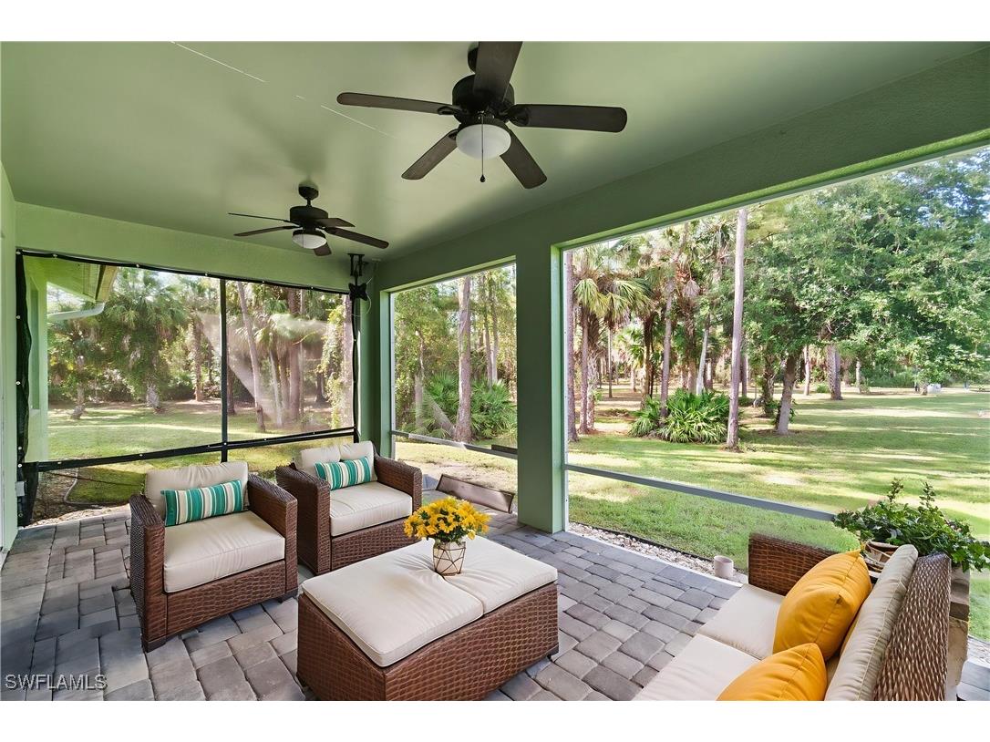 271 12th Avenue NE Naples FL 34120 225069028 image24