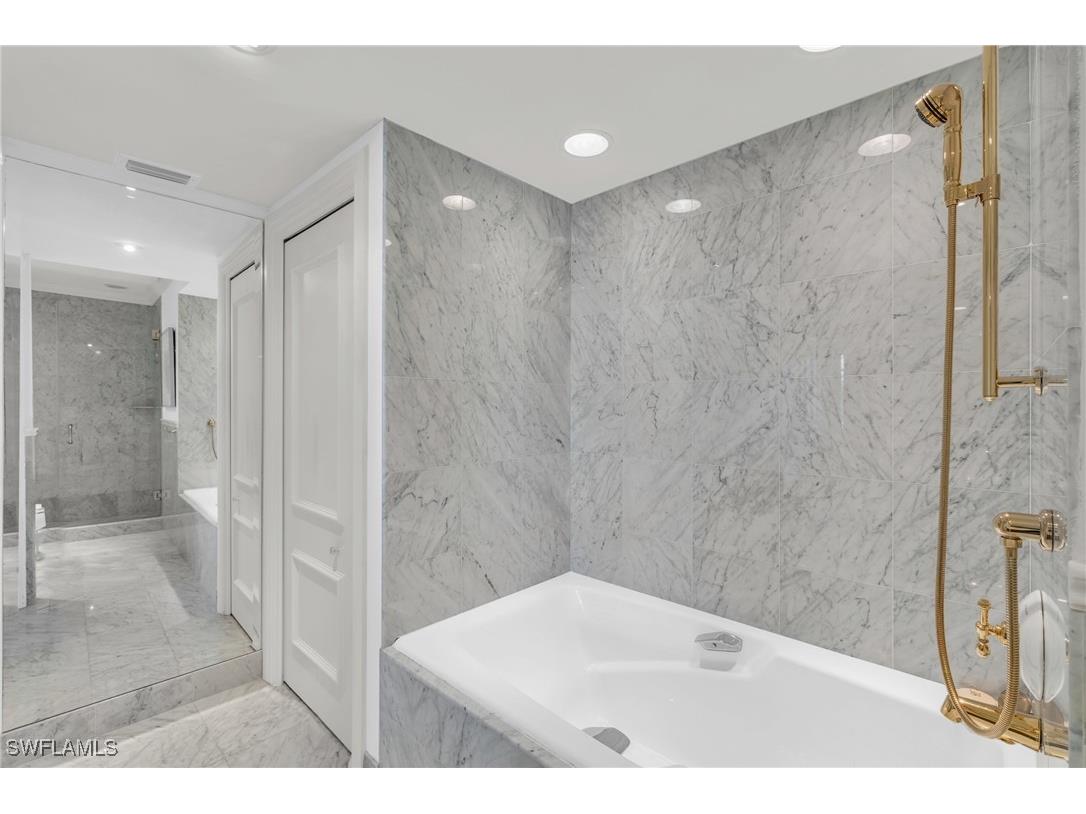 271 Broad Avenue S #202 Naples FL 34102 225080624 image9